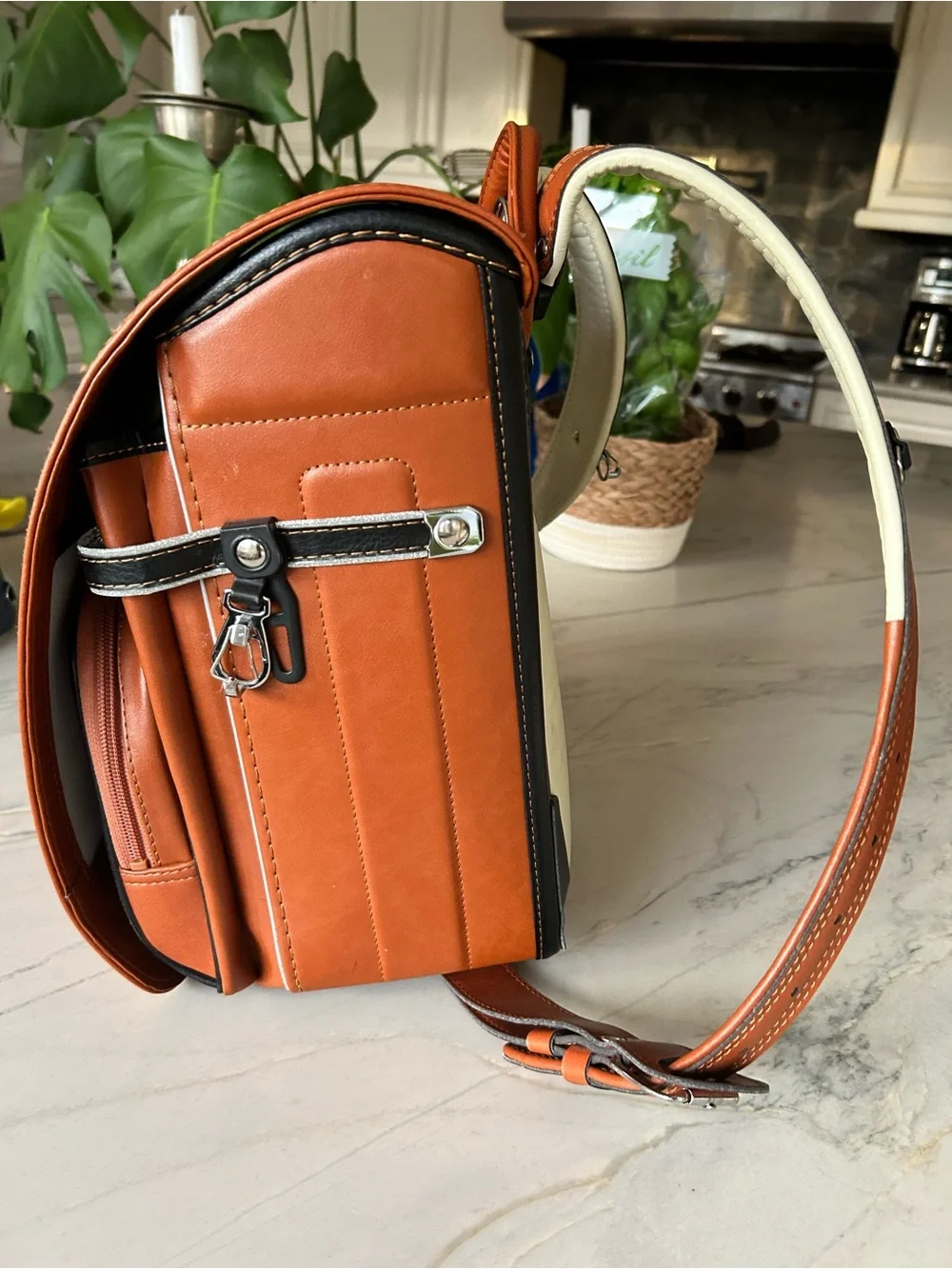Japanese Randoseru Backpack – Classic Brown Vintage Style. Rich Cognac Brown.